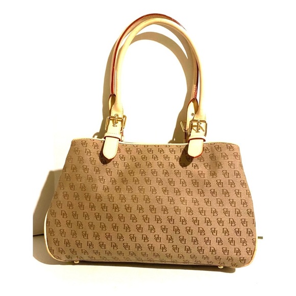 Dooney bourke DB signature print canvas Designer Tote Bag - Picture 2 of 12